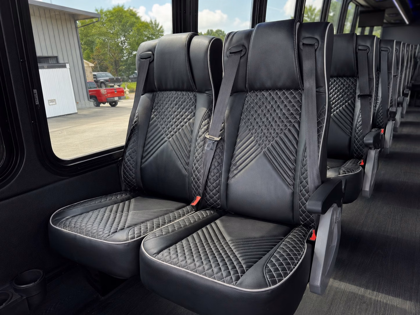 bachelorette party and birthday night out transportation in yonkers