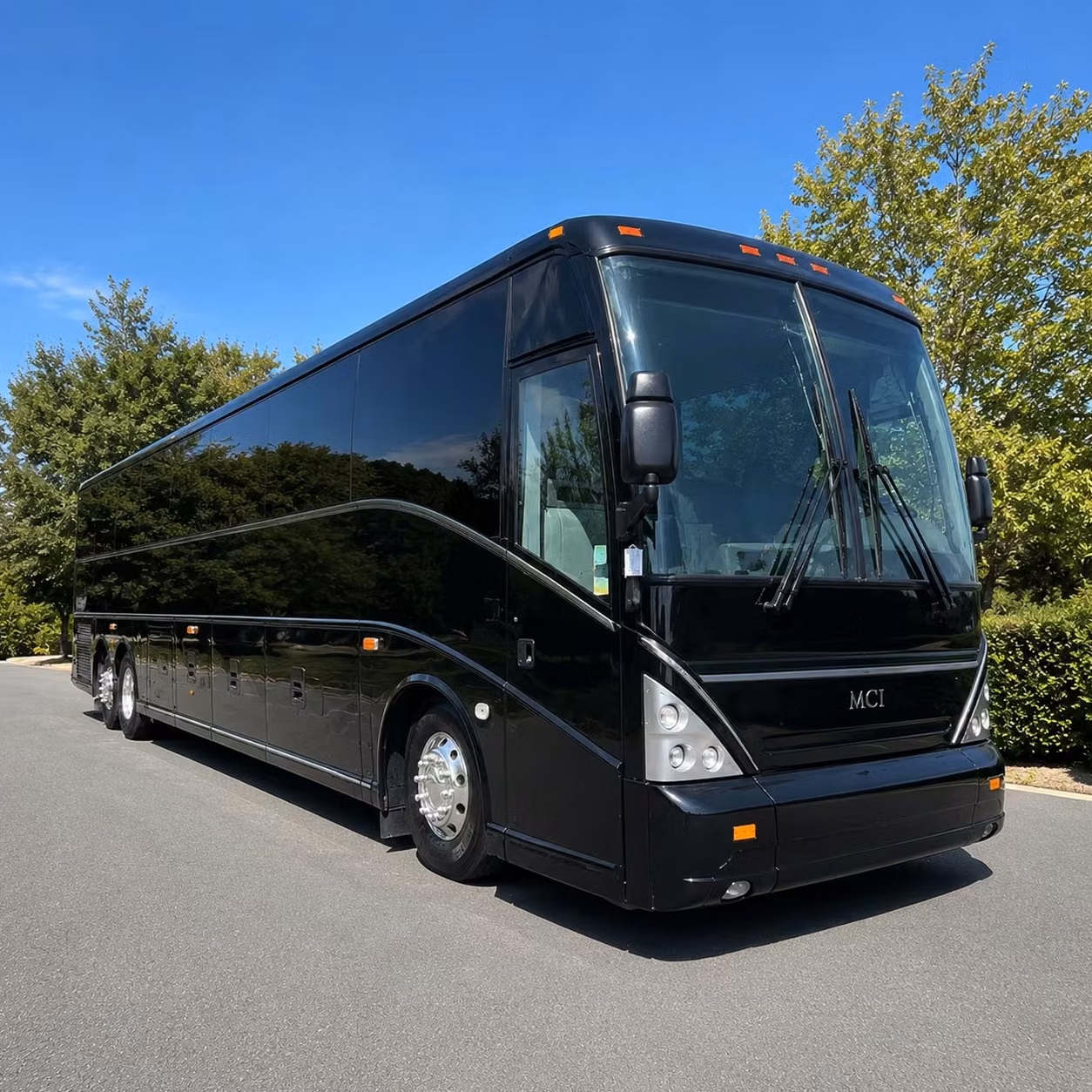 minibus rentals for smaller concert groups heading out of yonkers
